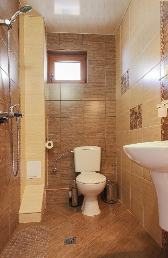 אובזור Guesthouse Phoenix מראה חיצוני תמונה
