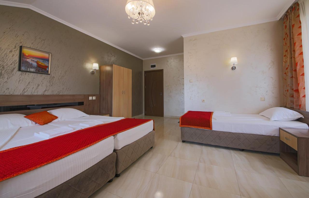 אובזור Guesthouse Phoenix מראה חיצוני תמונה
