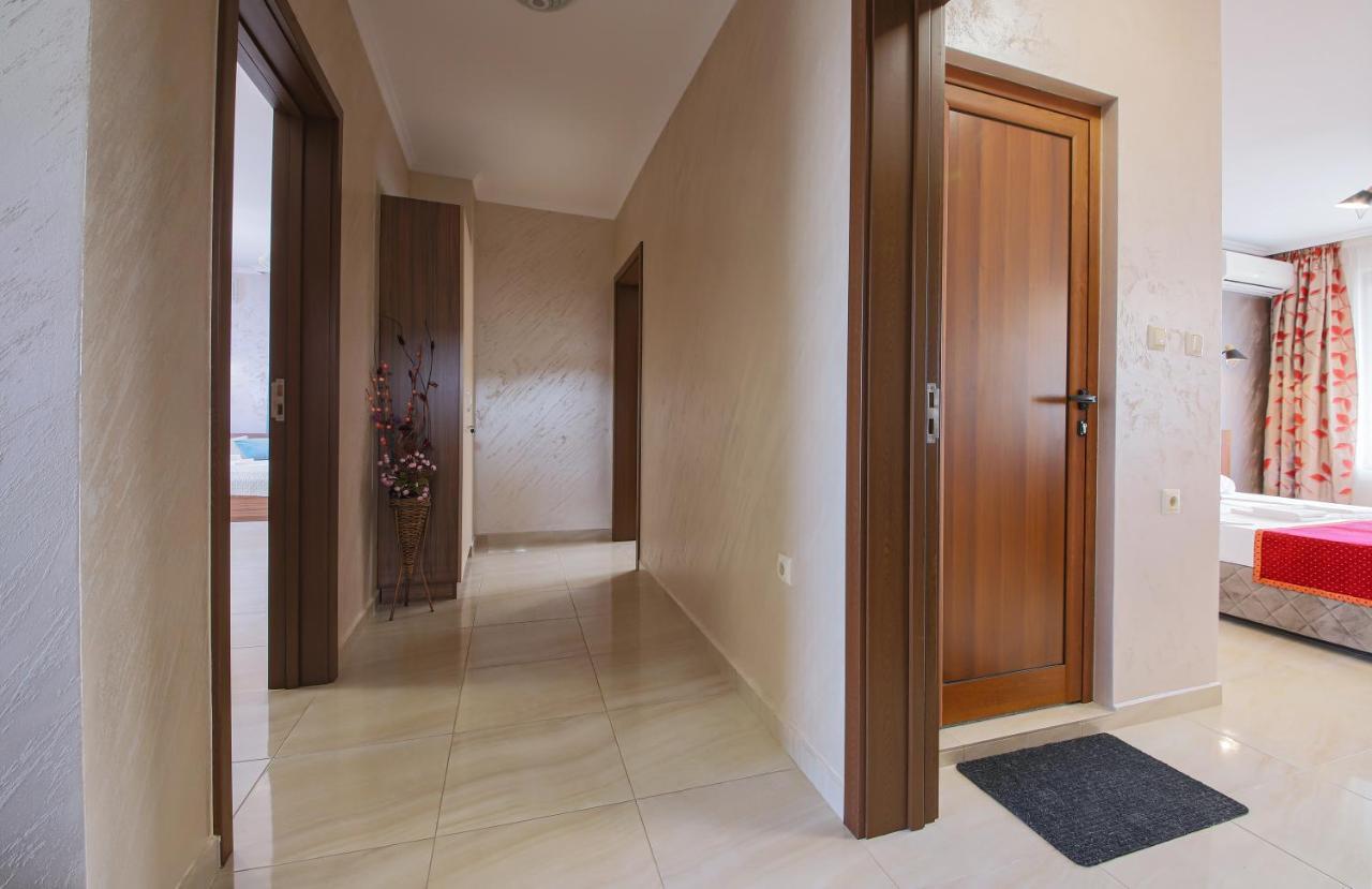 אובזור Guesthouse Phoenix מראה חיצוני תמונה